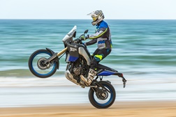 Yamaha Ténéré 700 World Raid já rola!
