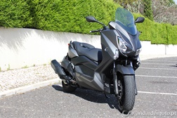 Yamaha X-Max 400