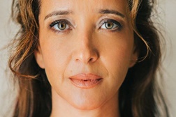 Ana Margarida Prado junta Camané, Mário Laginha, Pedro Cabrita Reis e Carlos Bica em palco - No Teatro Maria Matos a 21 de Outubro
