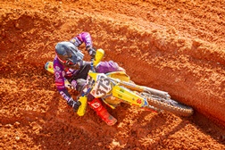 Sandro Peixe garante título em MX1 depois de dominar em Alqueidão