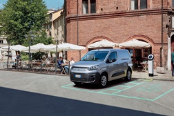 FIAT apresenta os novos Doblò e E-Doblò - Marca aumenta oferta de produtos totalmente elétricos