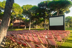 Sheraton Cascais Resort e Cine Society regressam com sessão de Cinema ao Ar Livre a 5 de setembro - Uma noite de cinema sob as estrelas nos jardins