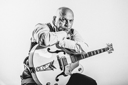 Paulo Gonzo