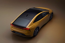 Toyota estreia quinta geração do Prius, exclusivamente em versão híbrida plug-in - Novo design aerodinâmico, superior aceleração e uma condução envolvente