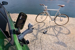 O novo Astra e outros modelos Opel equipados com tecnologia V2L - Para carregar e alimentar dispositivos elétricos externos de forma fácil 