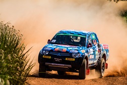 Velocidade, poeira e muita técnica marcam abertura da Mitsubishi Cup em Jaguariúna