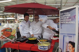 Makro de Faro recebe Show-Cooking, “Um Ovo, milhares de soluções” - A cargo da Algarve Cuisine Academy, a ação destinou-se à confeção de pratos, cujo ingrediente principal foi o ovo 