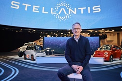 Stellantis procura start-ups - Criou fundo de 300 milhões de euros