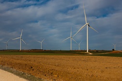 Repsol comercializa eletricidade e gás natural em Portugal - Clientes podem usufruir de eletricidade 100% renovável, e com vantagens de multienergia
