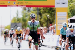 Kenzo Vandenabeele vence em Salvaterra de Magos e Nicolas Donat veste de amarelo