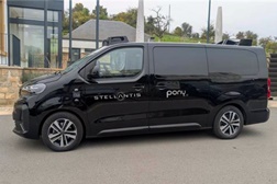 Stellantis e Pony.ai estabelecem parceria para o desenvolvimento de Robotáxis na Europa - SAE Nível 4 (hands-off, eyes-off), integrando a plataforma AV-Ready da Stellantis com a tecnologia de condução autónoma da Pony.ai