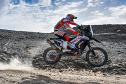 Três portugueses enfrentam o Rali de Marrocos em moto