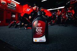 Ducati Genuine Oil Powered by Shell Advance