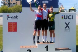 Daniela Campos vence corrida por pontos no segundo dia do GP Junek Velodromes