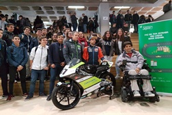 Miguel Oliveira em ação de Segurança Rodoviária