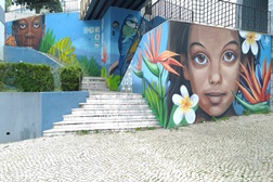 Mural lisboeta pintado por artista da Moita