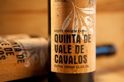 Poças Júnior lança Azeite Vale de Cavalos