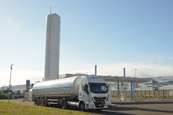 Inaugurado o 1º posto de abastecimento de BioGNL e BioGNC  - O biometanol chegou a Turim, Itália 