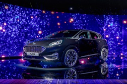 Ford Puma melhora gama - Mudanças automáticas e versões Diesel com motor EcoBlue
