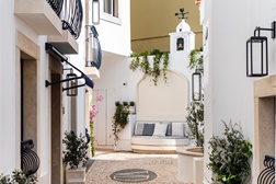 Villa Dorothéa abre na Lapa e propõe uma nova forma de viver lisboa