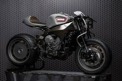 Motul Onirika 2853 - baseada na MV Agusta Brutale 800