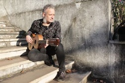 O Gajo apresenta novo single "Zé do Telhado"