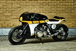 A itroCkS!bikes apresentou recentemente a sua última criação, a Yamaha VMAX CS_07 Gasoline