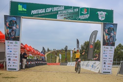 Alberto Barroso e Ana Santos conquistam a vitória em Lousada  - Taça de Portugal de XCO