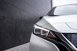 Nissan lança versão especial LEAF10  - Comemorar 10 anos do 1º automóvel elétrico de comercialização em massa
