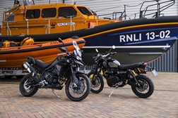 Triumph Edição Bond em Leilão para Apoiar o RNLI