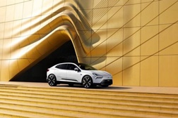 Polestar 4 ganha Carro do Ano e Carro de Design do Ano na Coreia do Sul