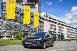 Novo Opel Astra ultrapassa 250.000 encomendas