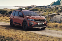 Dacia Jogger: O familiar de 7 lugares reinventado - O mais acessível automóvel familiar do segmento