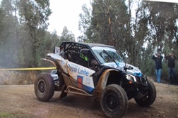 Filipe Barreiros e Jorge Rainha prontos para a Baja de Loulé