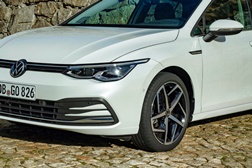 Bridgestone traz a sua tecnologia revolucionária ENLITEN  - Projetada para o Volkswagen Golf 8