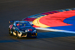 Toyota GR Supra GT4 Evo conquista título Ibérico e Espanhol de GT4 - No Autódromo Internacional do Algarve