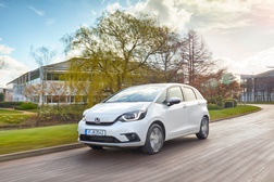 Novo Honda Jazz e:HEV - o mais confortável no seu segmento - Melhorias na ergonomia
