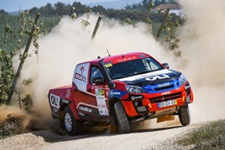 Fernando Barreiros em jornada atribulada na Baja TT Oeste  - Piloto Isuzu venceu o prólogo na Categoria T2 