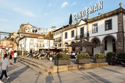 Sandeman stage os concertos do rio Douro estão de volta - Cocktails com assinatura e petiscos para acompanhar