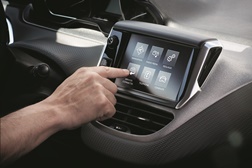PSA Peugeot Citroën e IBM criam parceria para acelerar  a comercialização de novos serviços de conectividade automóvel