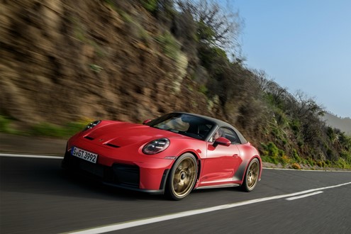 Novo 911 GT3 S/C: cabriolet de peso reduzido, motor atmosférico e transmissão manual - Disponível, pela primeira vez, numa versão descapotável com capota automática