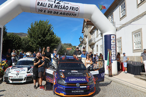 João Barros e Cristiano Queiroga vencem em Mesão Frio - Ao volante de um Volkswagen Polo R5