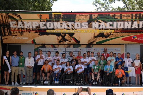 Paraciclistas coroados Campeões Nacionais na Guarda