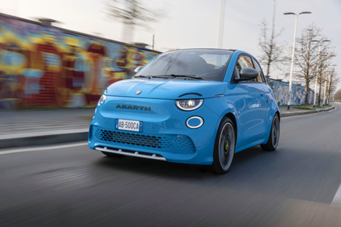 Abarth 500e nos Finalistas dos “World Car Awards” 2024 - Vencedores anunciados no próximo dia 27 de março