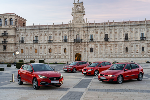 Seat LEON 25 anos de uma lenda - A nova versão da 4.ª geração do SEAT Leon, com faróis Matrix LED e um motor 1.5 e-HYBRID com uma autonomia elétrica de 133 km