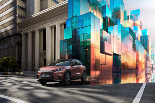 Celebrar com Arte o novo Lexus LBX - Lexus associa-se a artistas digitais europeus de referência na criação de obras originais 