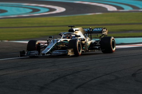 Fórmula 1: Mercedes vence tudo e todos - Época encerrou com o Grande Prémio de Abu Dhabi