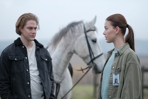 Fenómeno literário de Lauren Kate chega ao AMC Selekt com estreia de “Fallen” - Baseada na saga literária que vendeu mais de 10 milhões de cópias e foi traduzida em mais de 30 idiomas