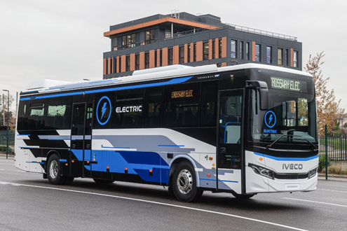 Estreia europeia do Iveco BUS Crossway ELEC - Uma nova e robusta solução para descarbonizar a mobilidade interurbana