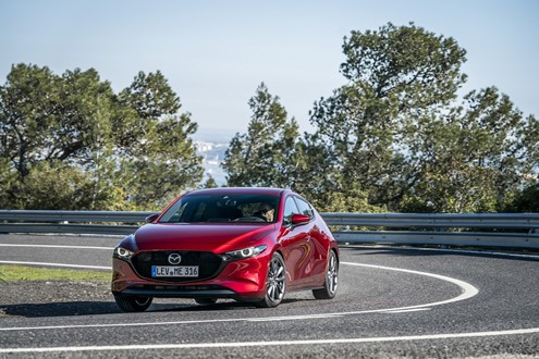 Novos Mazda3 e Mazda CX-30 candidatos em vários troféus de “Carro do Ano”  - O 1º será o “2019 Women World Car of the Year”